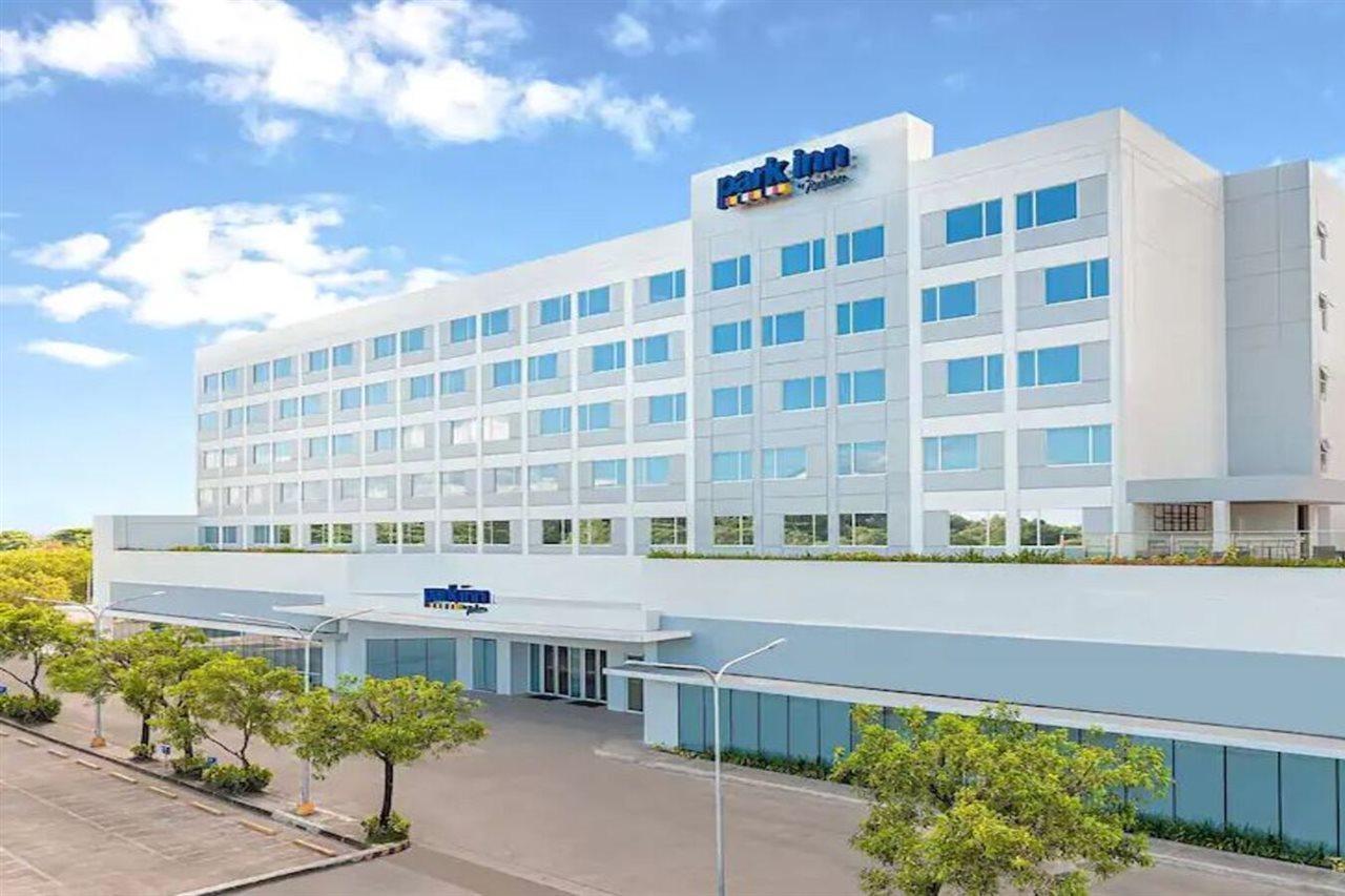 Park Inn By Radisson Bacolod Dış mekan fotoğraf