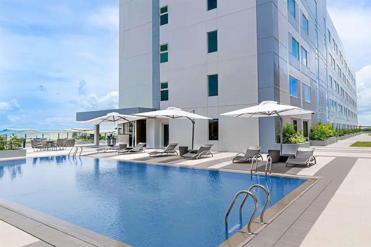 Park Inn By Radisson Bacolod Dış mekan fotoğraf
